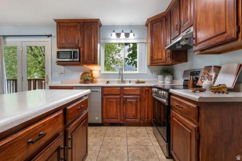 640 E 900 N Payson UT 84651