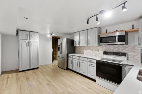 328 E Isgreen Circle Tooele UT 84074
