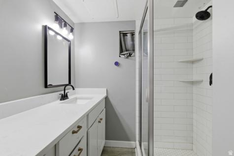 328 E Isgreen Circle Tooele UT 84074