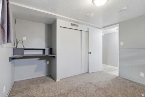 328 E Isgreen Circle Tooele UT 84074