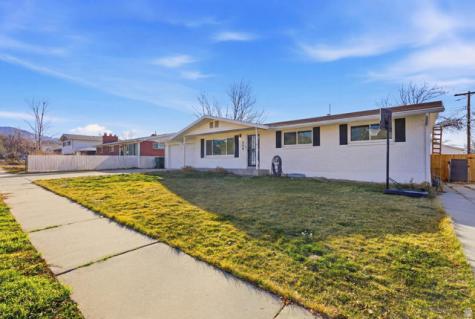 328 E Isgreen Circle Tooele UT 84074