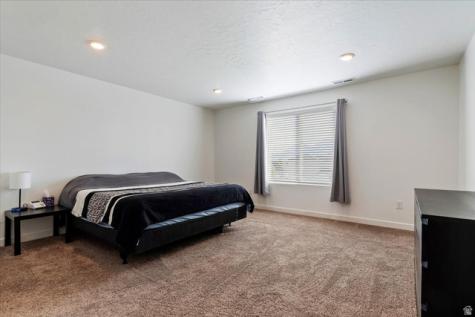 442 N Commodore Lane Saratoga Springs UT 84045
