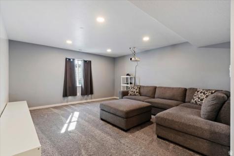 442 N Commodore Lane Saratoga Springs UT 84045