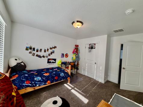 1074 S 4000 W Syracuse UT 84075