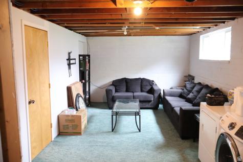 793 S Simoron Drive E Ogden UT 84404