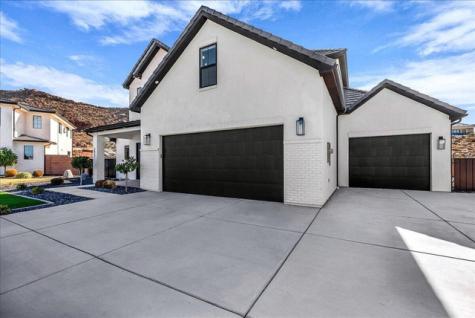 3827 S Jessamine Circle St. George UT 84790