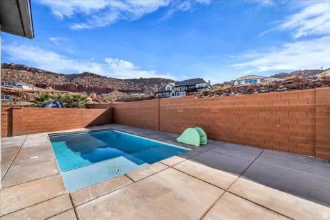 3827 S Jessamine Circle St. George UT 84790
