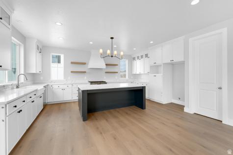 1848 S 100 E Payson UT 84651