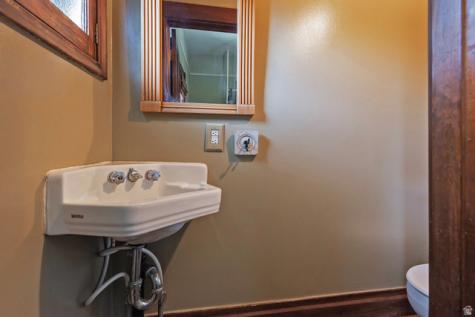 1103 E 600 S Salt Lake City UT 84102