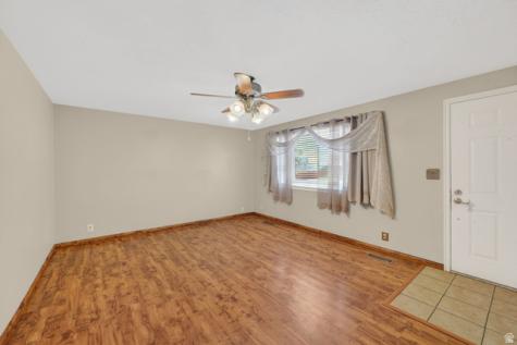 1838 N 1690 W Layton UT 84041