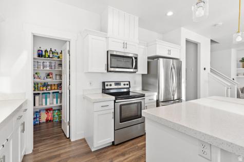 7506 N Hutch Lane Eagle Mountain UT 84005