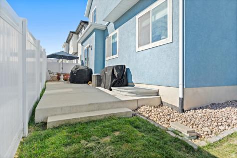 7506 N Hutch Lane Eagle Mountain UT 84005