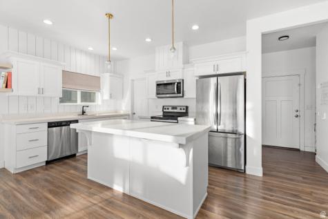 7506 N Hutch Lane Eagle Mountain UT 84005