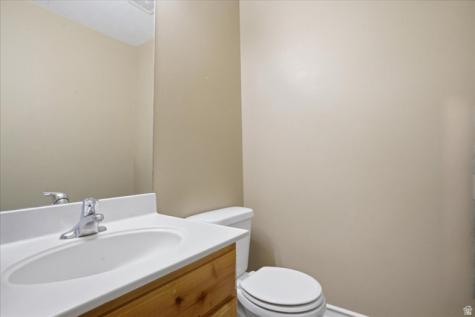 7065 N Cherokee Street Eagle Mountain UT 84005
