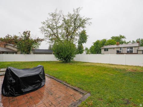 361 E 10450 S Sandy UT 84070
