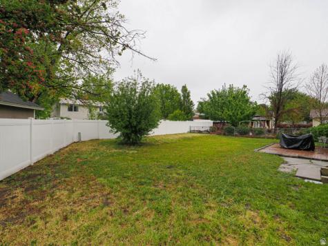 361 E 10450 S Sandy UT 84070