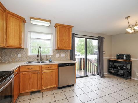 361 E 10450 S Sandy UT 84070