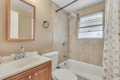 42 S 450 E Clearfield UT 84015