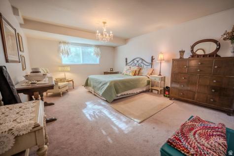 24 S 1400 E Pleasant Grove UT 84062