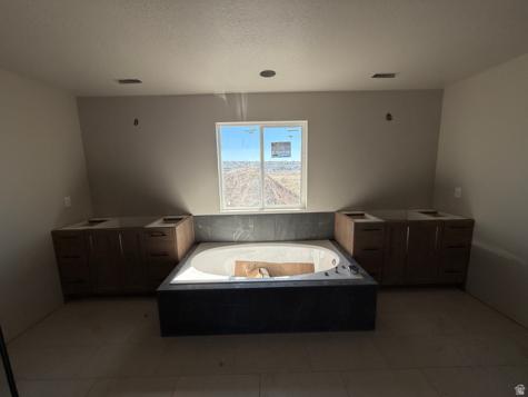 2213 W 3025 S West Haven UT 84401