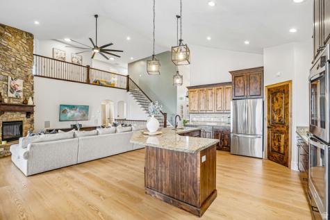 2184 E Eagle Crest Drive Draper UT 84020