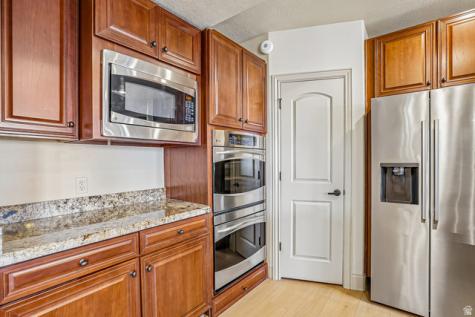2184 E Eagle Crest Drive Draper UT 84020