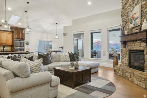 2184 E Eagle Crest Drive Draper UT 84020