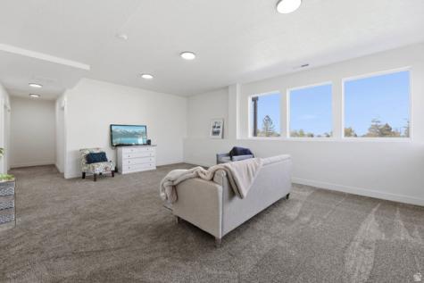 469 N 1360 E Tooele UT 84074