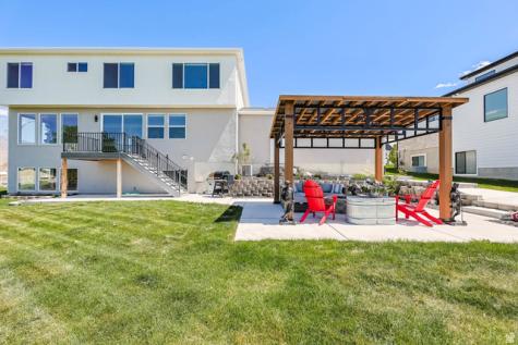469 N 1360 E Tooele UT 84074