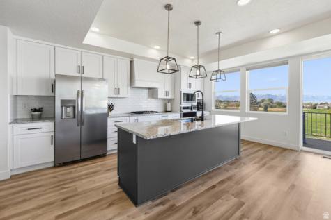 469 N 1360 E Tooele UT 84074