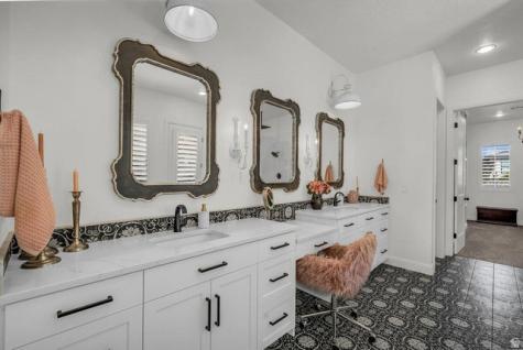 1398 E Dellcorero Drive St. George UT 84770