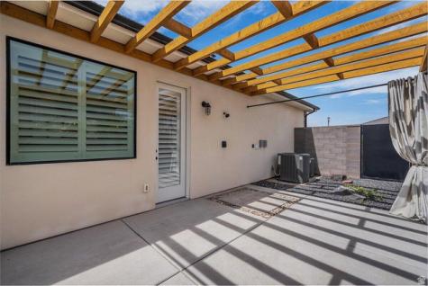1398 E Dellcorero Drive St. George UT 84770