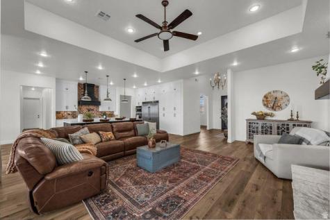1398 E Dellcorero Drive St. George UT 84770
