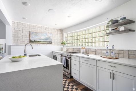 3821 S 1300 E Millcreek UT 84106
