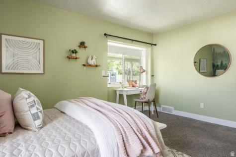 3821 S 1300 E Millcreek UT 84106