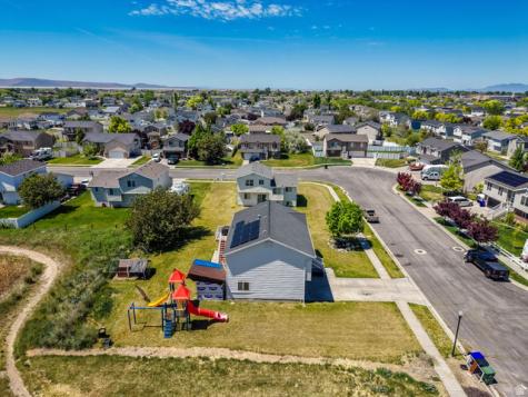 2603 W 2225 S Syracuse UT 84075