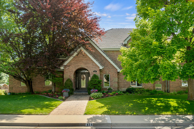 876 E High Country Drive N Orem UT 84097