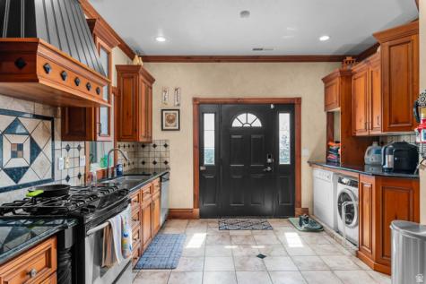 876 E High Country Drive N Orem UT 84097