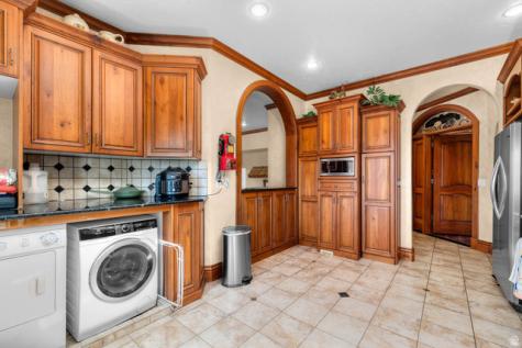 876 E High Country Drive N Orem UT 84097