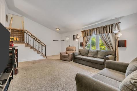 1695 E Ensign Place Cottonwood Heights UT 84121