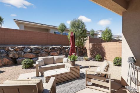 4004 E Cerro Way St. George UT 84790