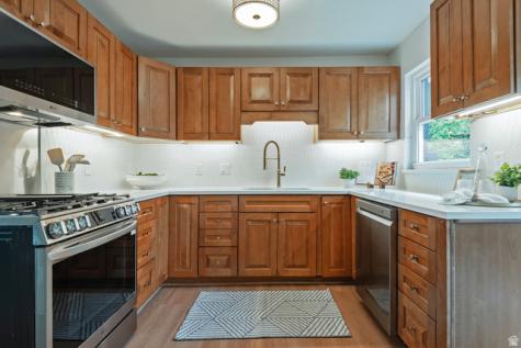 2580 E 2100 S Salt Lake City UT 84109