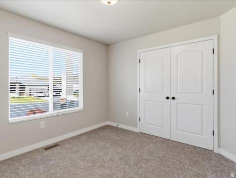 343 E 6725 S South Weber UT 84405