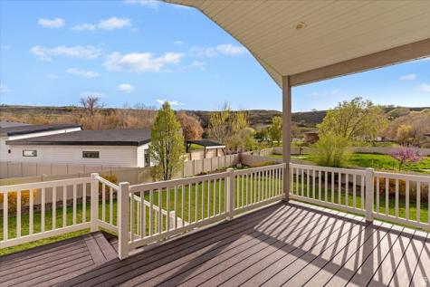 343 E 6725 S South Weber UT 84405