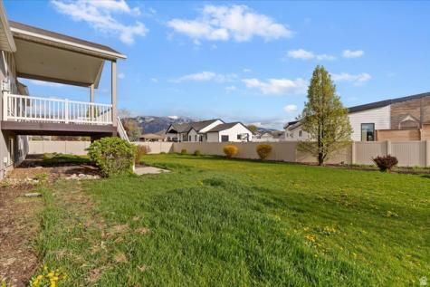 343 E 6725 S South Weber UT 84405