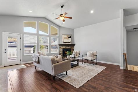 343 E 6725 S South Weber UT 84405