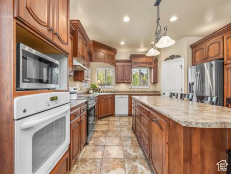 2774 N 370 E Provo UT 84604