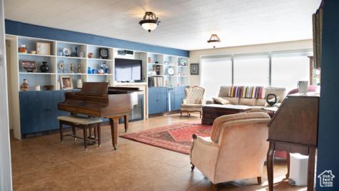 10175 S Dimple Dell Road E Sandy UT 84092