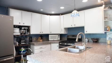 10175 S Dimple Dell Road E Sandy UT 84092