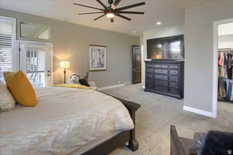 1653 E Crescent View Circle Sandy UT 84092